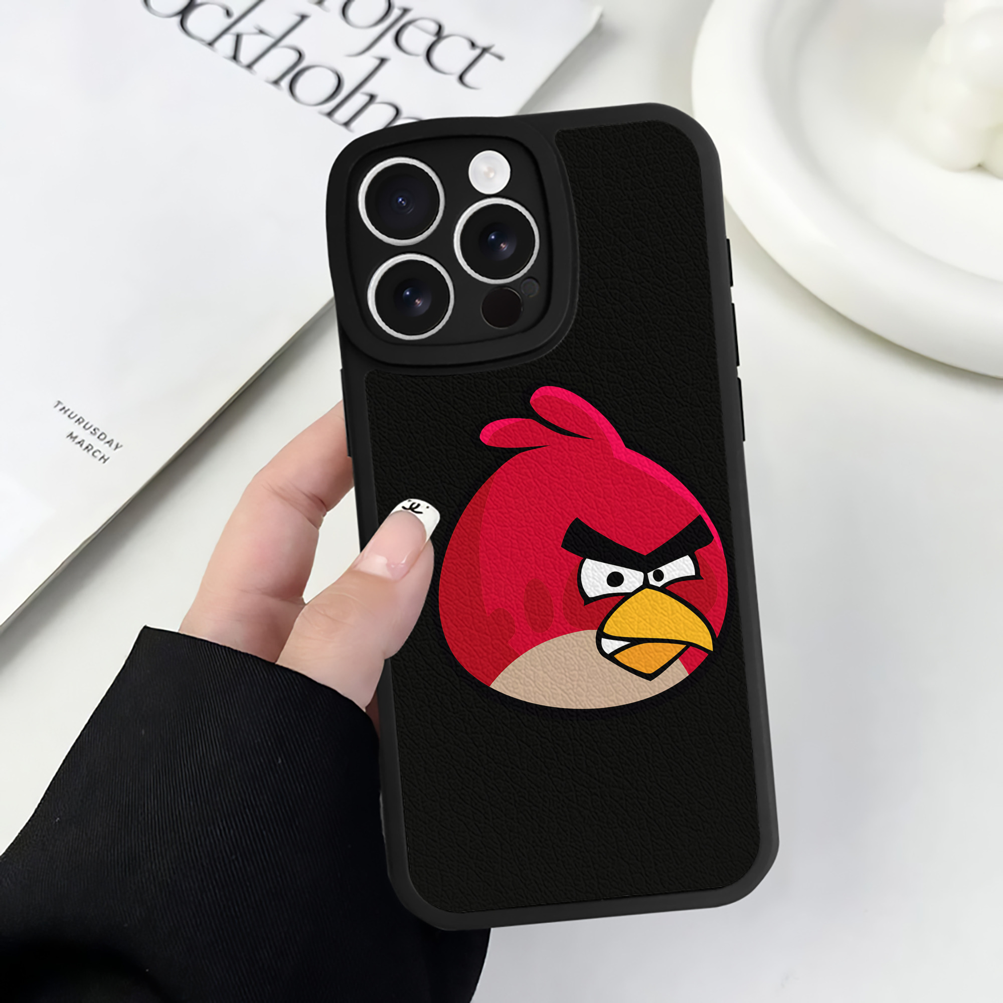 （画像用） Angry Birds アングリーバード 【iPhone 16シリーズ対応】シリコンスマホケース（レザー調） 材質：シリコン